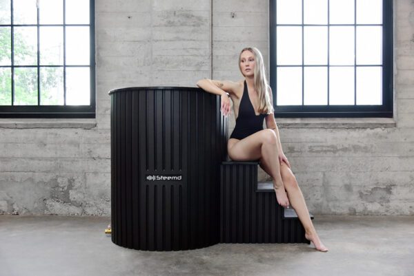 Modern Black Fluted Panel Cold Plunge Tub