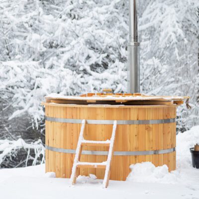 Wood Burning Hot Tub – Traditional Cedar (TC)