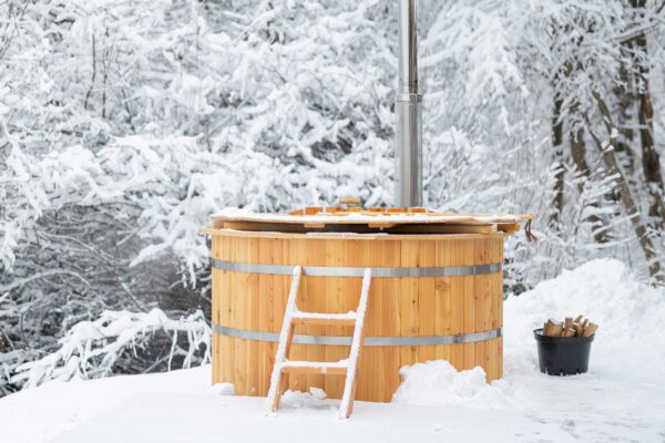 Wood Burning Hot Tub – Traditional Cedar (TC)